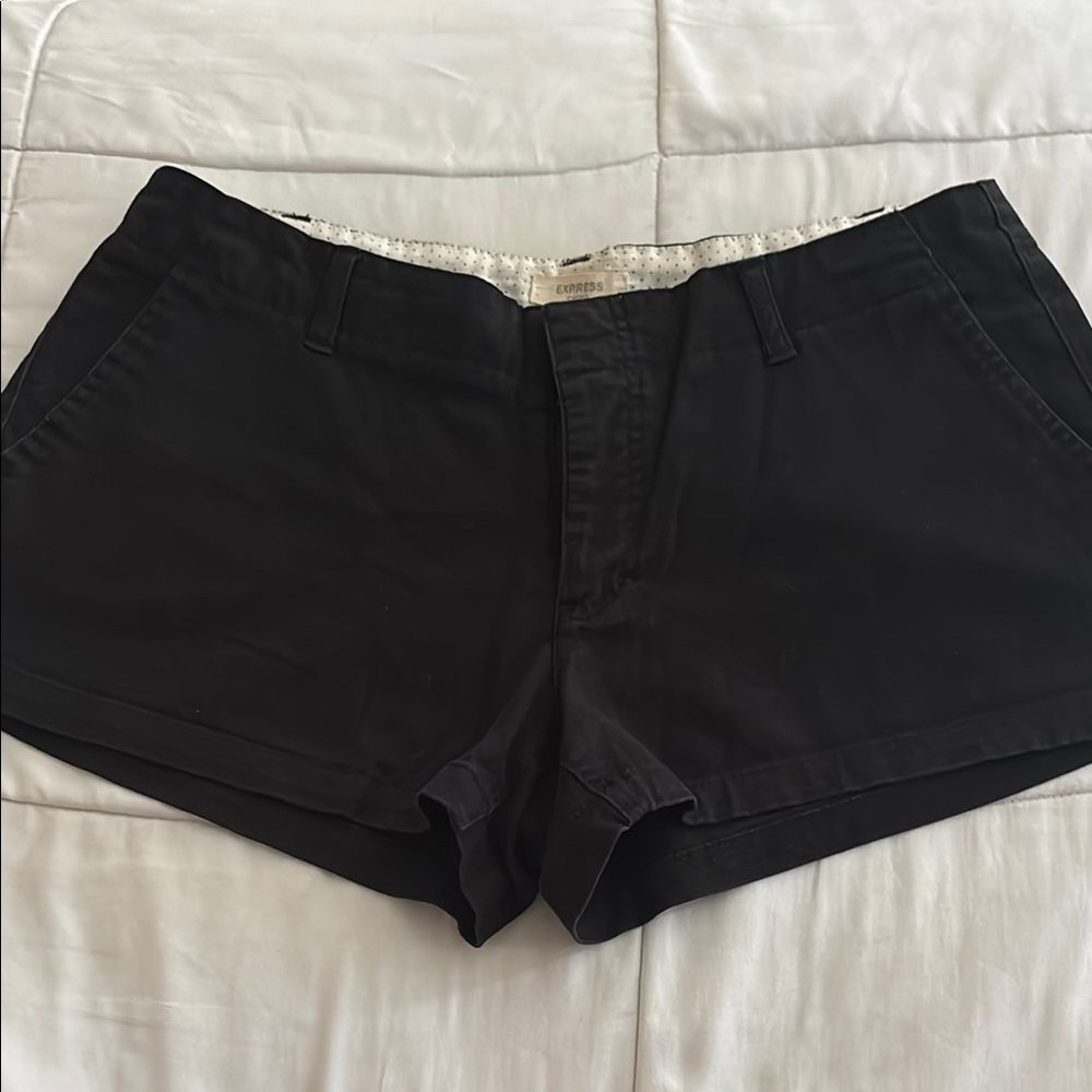 Express Black Cargo Shorts Sleek Design